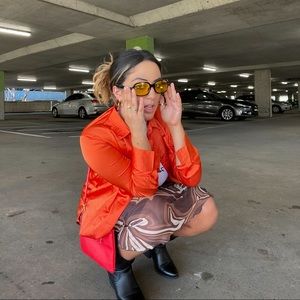 Meet your Posher, Lara